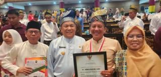 Kado HUT Riau ke-69, 10 Pejuang Daerah Dianugerahi Penghargaan