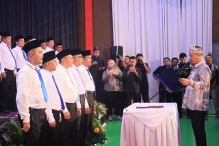 55 RW dan 189 RT di Kulim Dilantik, Camat Tekankan Pengabdian kepada Warga