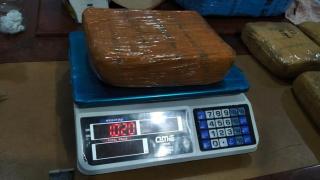 Bareskrim Tangkap 3 Perempuan di Pekanbaru, 10 Kg Sabu Disita