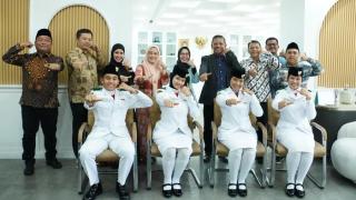 Ada dari Riau, Empat Siswa/Santri Jadi Paskibraka Nasional 2026 Terima Penghargaan dari Kemenag 