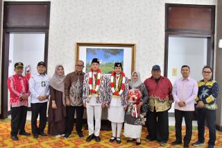 Usai Kibarkan Merah Putih di Istana, Dua Paskibraka Nasional Kembali ke Riau