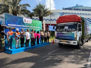 Polda Riau Kirim 60 Ton Bantuan Kemanusiaan untuk Korban Bencana di NTT
