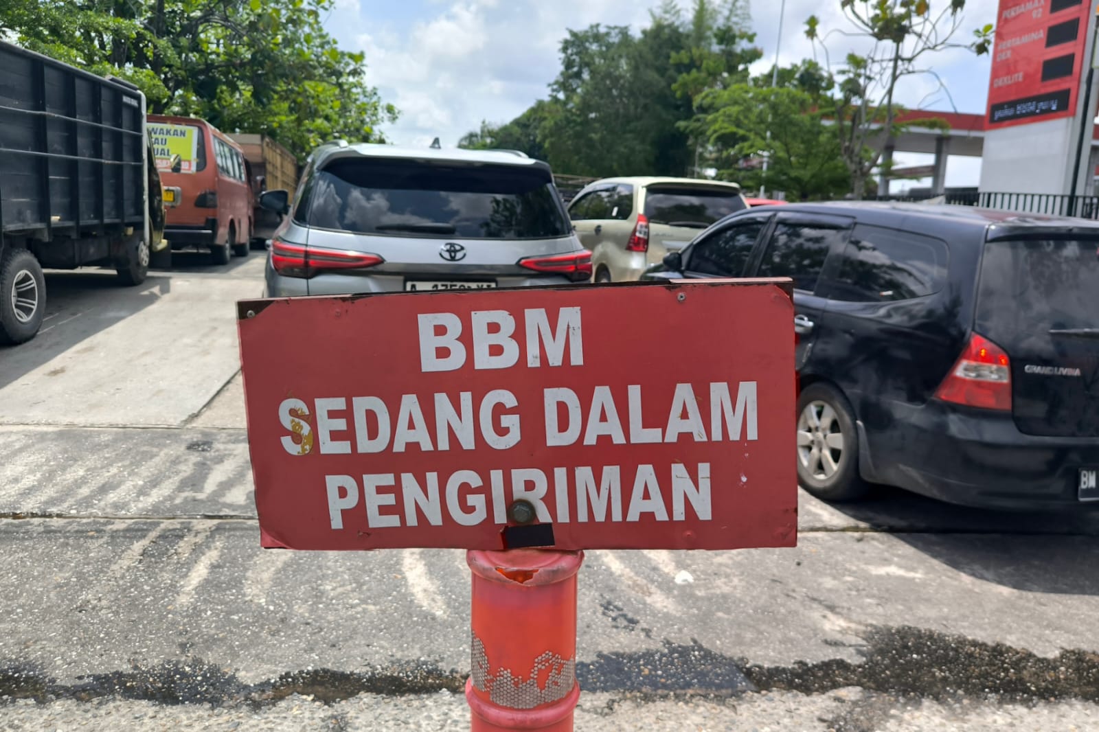 Atasi Antrean Panjang SPBU, Pemprov Riau Ajukan Tambahan Kuota Pertalite dan Bio Solar