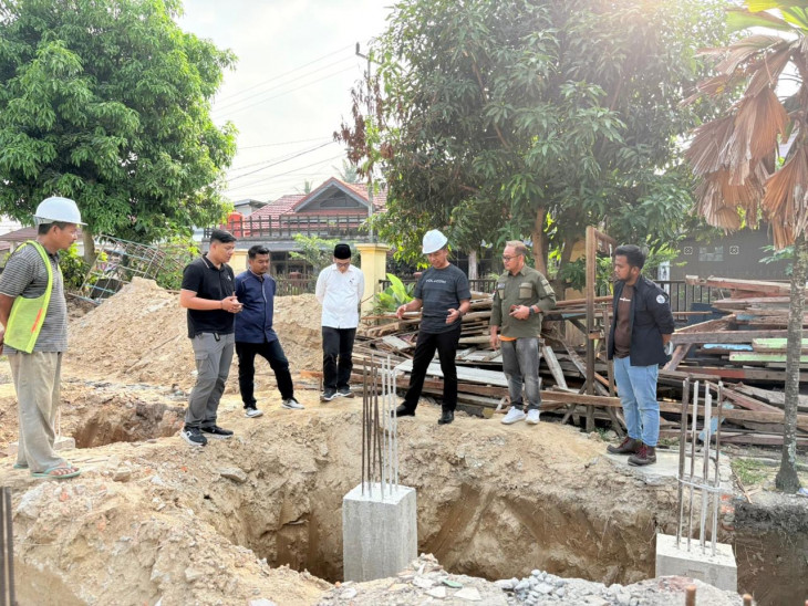 Tinjau Pembangunan Sekolah, Bupati Kampar Ingatkan Jangan Main-main dengan Anggaran Pendidikan