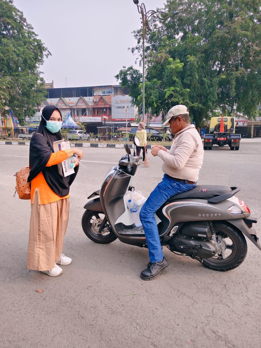 Kabut Asap Makin Pekat, Pemkab Siak Bagikan 119.500 Masker Gratis ke Warga