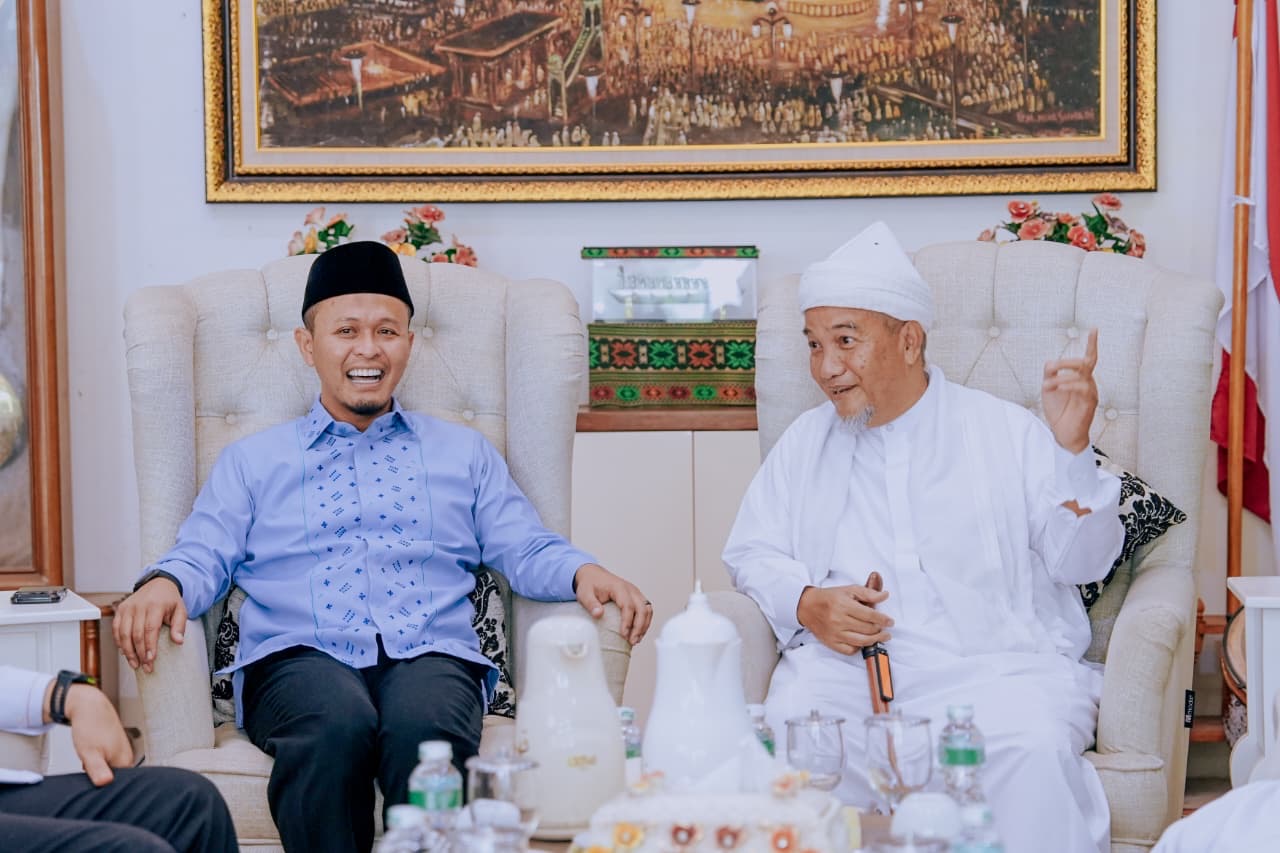 Karhutla Tak Kunjung Usai, Wali Kota Pekanbaru Minta Ulama dan Santri Panjatkan Doa