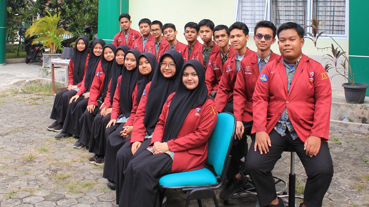 MAN 2 Kota Pekanbaru Panen Prestasi, 10 Siswa Juara OMI Tingkat Kota dan Melaju ke Provinsi