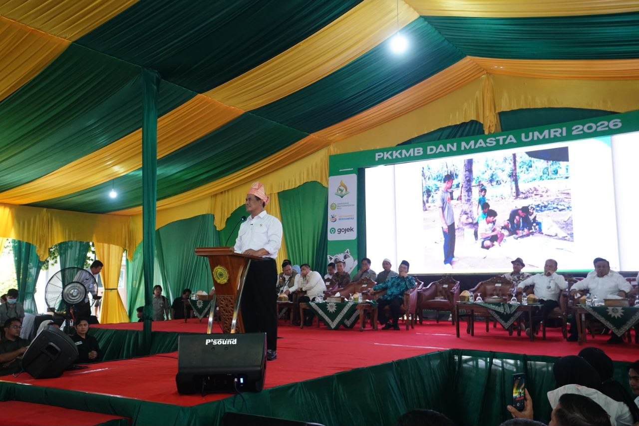 Kuliah Umum di UMRI, Mentan Amran Tekankan Pentingnya Karakter dan Keberanian Meraih Cita-cita