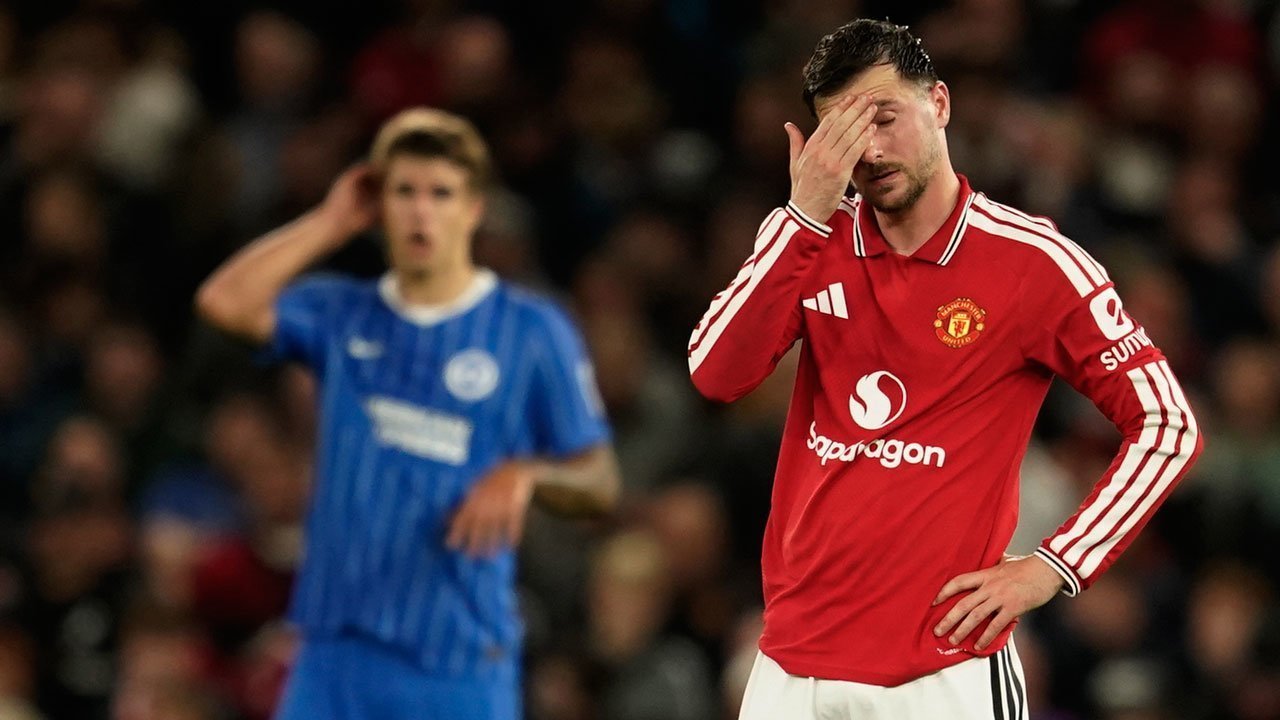 Man Utd Tumbang 2-3 dari Brighton, Keunggulan Dua Gol Sirna di Old Trafford