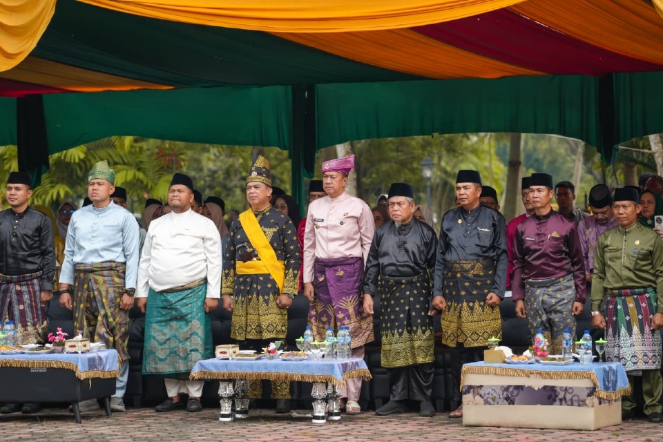 Wabup Muzamil Buka Raker LAMR Meranti, Tegaskan Adat dan Budaya Melayu Harus Tetap Hidup