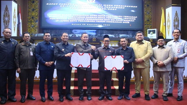 APBD Perubahan Pekanbaru 2026 Disahkan Rp3,26 Triliun, Jalan hingga Baju Sekolah Jadi Prioritas