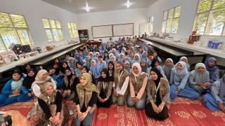 Mahasiswa KKN Kelompok 26 Universitas Abdurrab Gelar Sosialisasi Remaja di SMAN 3 Pekanbaru