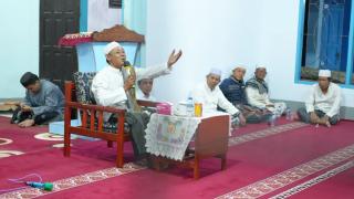Maulid Nabi di Surau AT-THAYYIBAH Tembilahan Hulu, Jamaah Diajak Teladani Akhlak Rasulullah