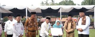 Resmikan Masjid Baiturrahman di Baserah, Muklisin Apresiasi Kepedulian H Bustamam dan Hj Fatimah