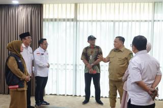 SF Hariyanto Dorong PMI Riau Bangun Bank Darah, Perkuat Layanan Kemanusiaan