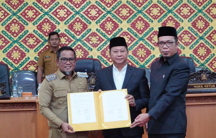 Belanja Naik Rp 51 Miliar, DPRD dan Pemkab Pelalawan Teken KUA-PPAS Perubahan 2026