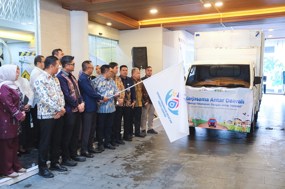 KAD Riau-Sumut Mulai Konkret, 6 Ton Beras dan 200 Kg Cabai Dikirim ke Riau