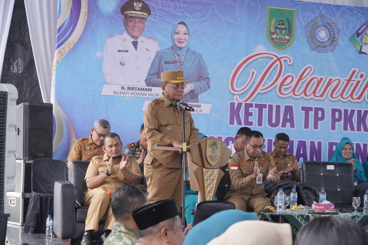 Bupati Bistamam Kukuhkan Ketua TP PKK dan Bunda PAUD Balai Jaya, Dorong Kolaborasi Perkuat Pendidika