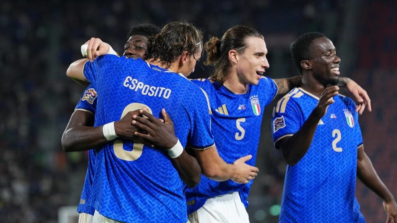 Italia Tekuk Turki 3-1, Scamacca dan Calafiori Bawa Gli Azzurri Menang