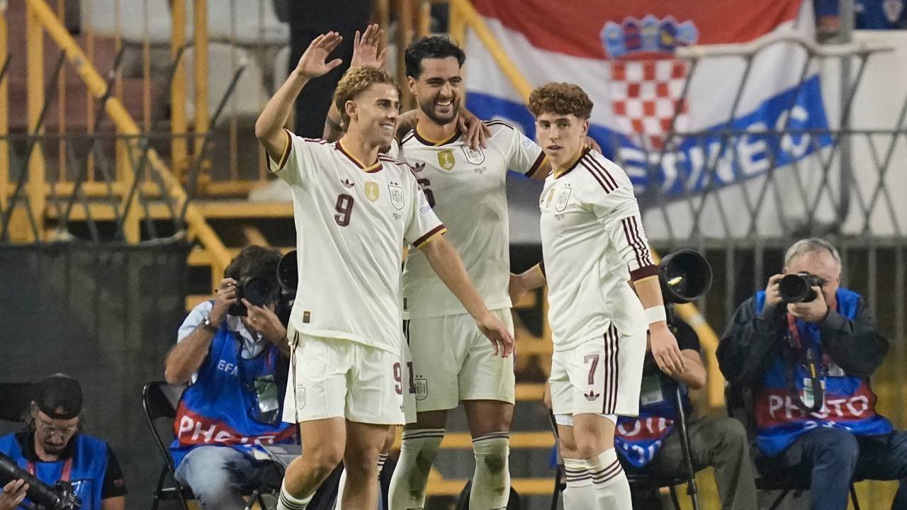 Comeback Dramatis! Spanyol Tundukkan Kroasia 2-1, Merino Cetak Brace