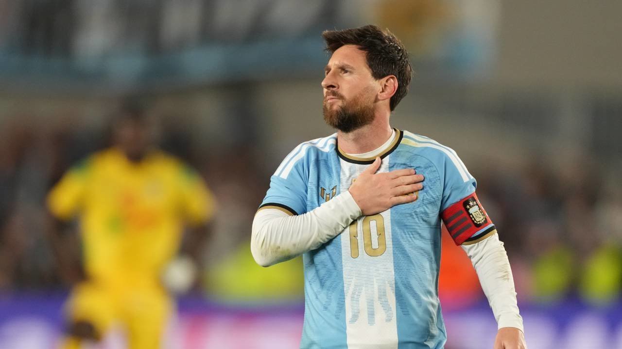 Messi Tutup Karier Internasional dengan Gol, Argentina Hajar Benin 3-0