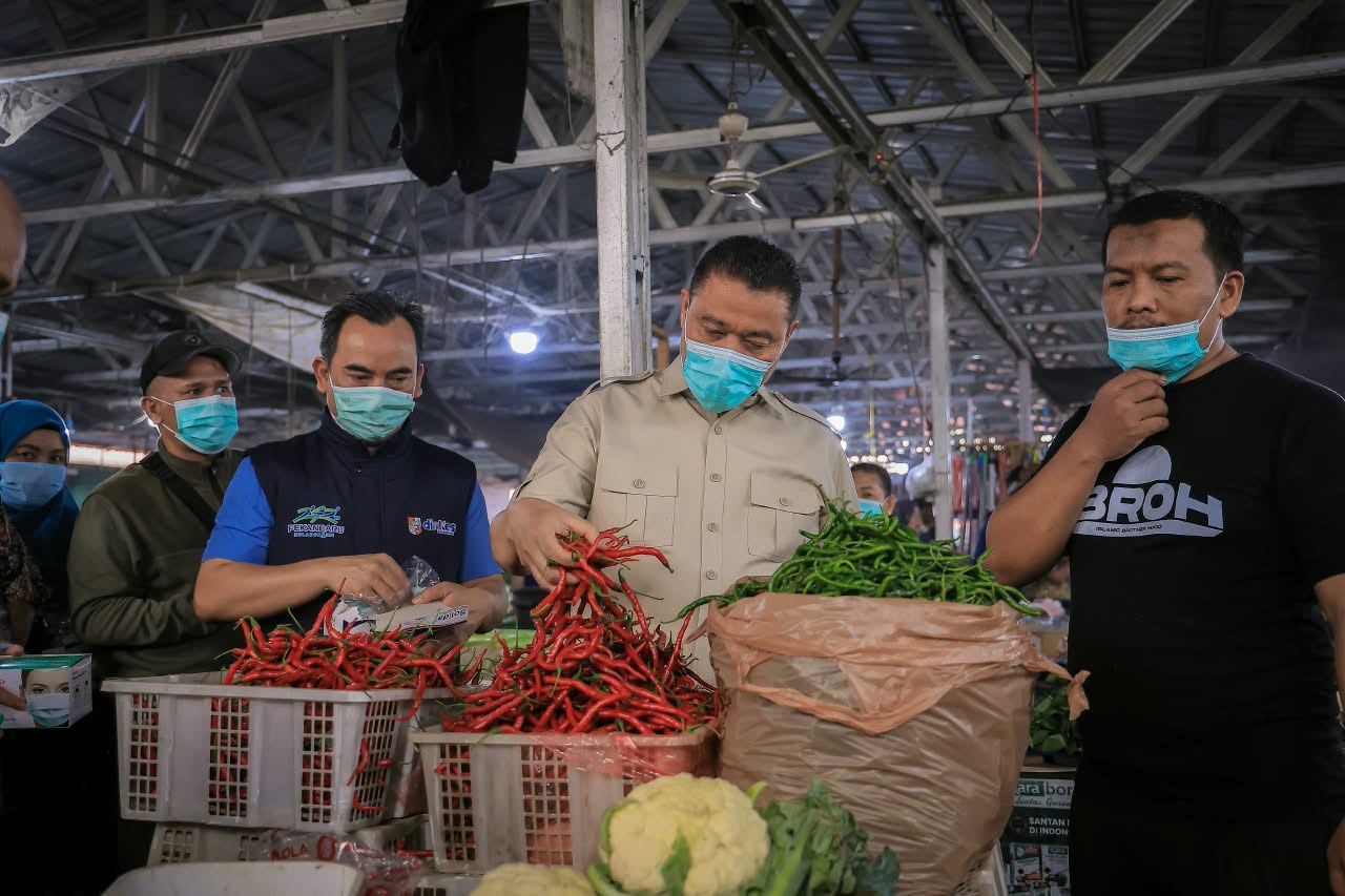 Harga Cabai Merah Tembus Rp100 Ribu per Kg, Pemko Pekanbaru Jemput Pasokan dari Daerah Penghasil
