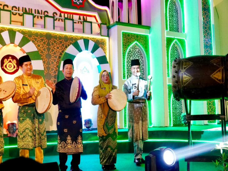 Buka MTQ ke-55 Kampar, Ahmad Yuzar Serukan Al-Qur’an Tak Hanya Dibaca, tetapi Diamalkan