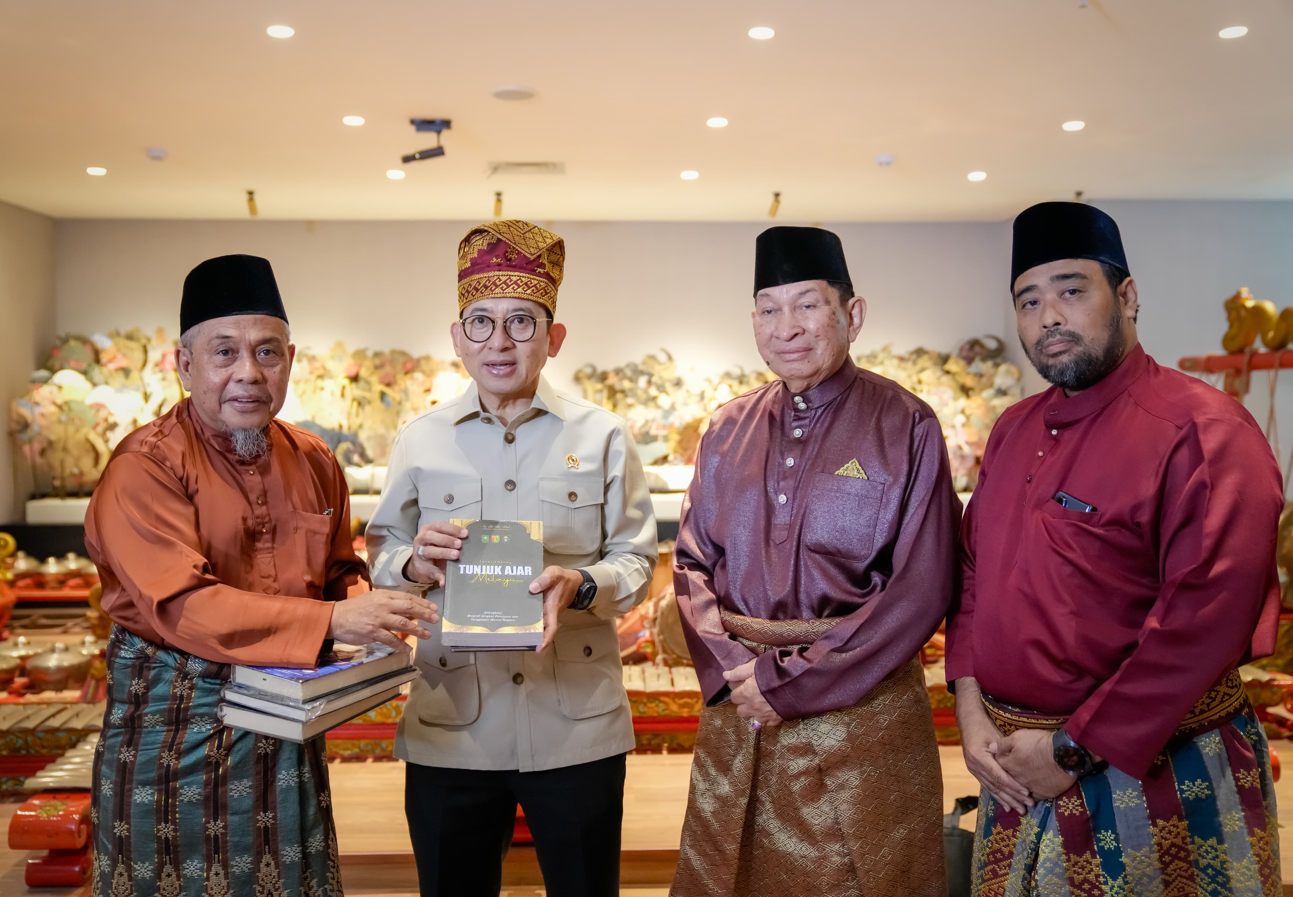 Menteri Kebudayaan Apresiasi LAMR, Sejarah Melayu Riau Didorong Ditulis Lebih Luas