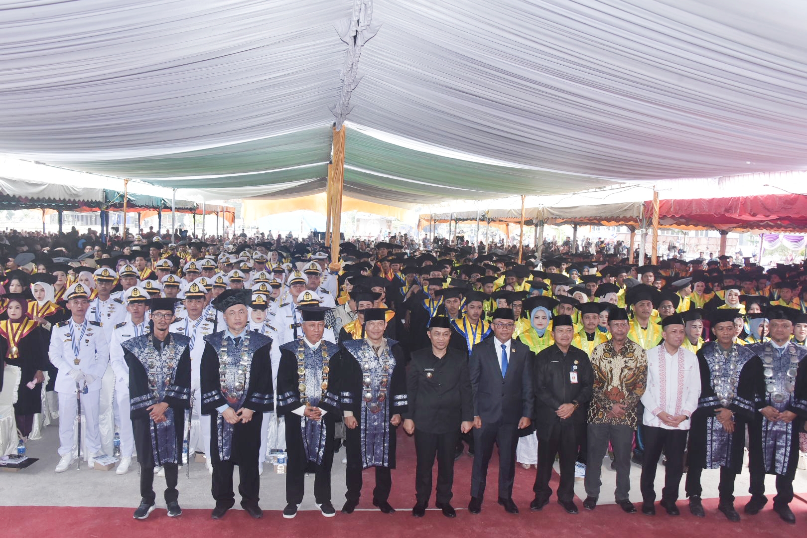 Wisuda 920 Lulusan Polbeng, Bagus Santoso Tantang Alumni Jadi Penggerak Industri