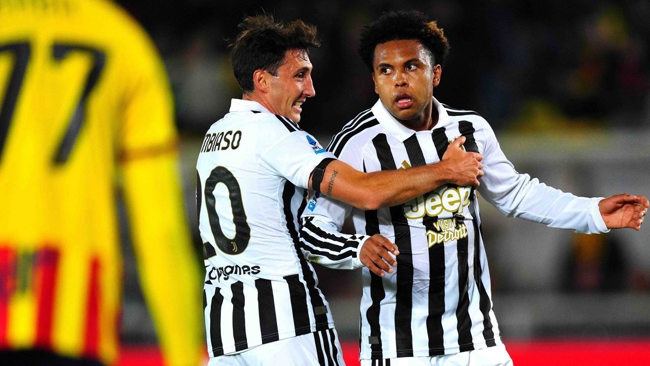 Hasil Lecce vs Juventus: Douglas Luiz Bersinar, Bianconeri Menang 2-0