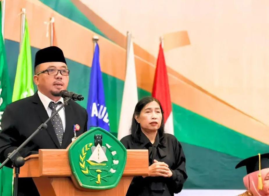 Kepala BRIDA Riau Tantang Wisudawan Unilak Jadi Pencipta Lapangan Kerja, Bukan Sekadar Pencari Kerja