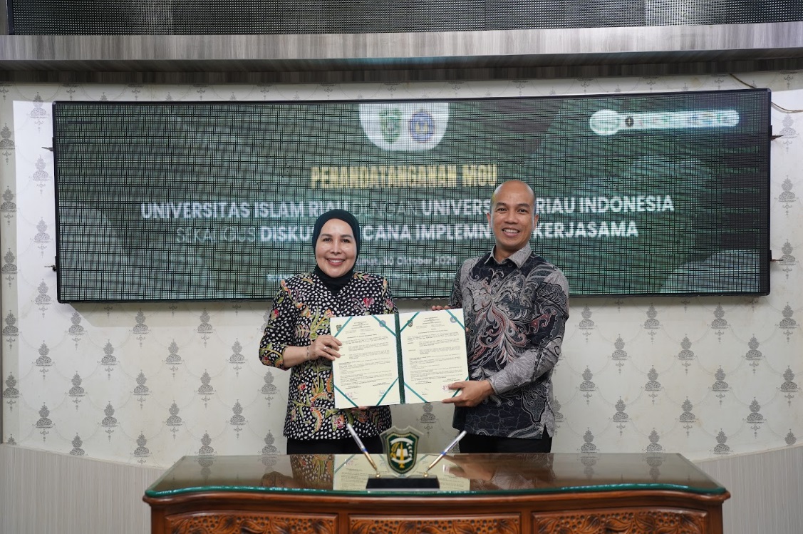 Perkuat Kolaborasi Perguruan Tinggi, UIR dan UNRIDA Jalin Kerja Sama Strategis