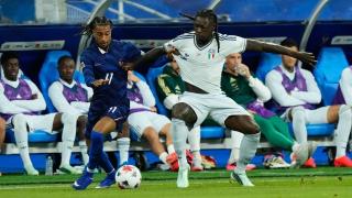 Hasil Prancis vs Italia: Bastoni Bikin Les Bleus Gagal Menang di Stade de France