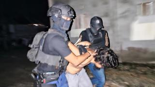 Densus 88 Tangkap 12 Tersangka Terorisme di Enam Provinsi, Salah Satunya Riau