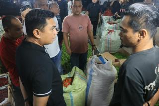 Harga Cabai Tembus Rp120 Ribu, TPID Pekanbaru Cek Pasokan di Pasar Induk