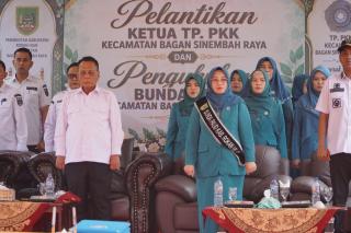 Lantik Ketua TP-PKK dan Kukuhkan Bunda PAUD Bagan Sinembah Raya, Bistamam Dorong Kerja Nyata