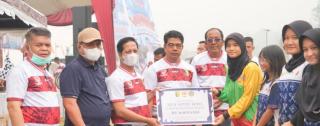 Ribuan Warga Padati Danau Kebun Nopi, Pacu Jalur Mini Meriahkan HUT ke-27 Kuansing