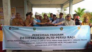 Bupati Herman Serahkan Sertifikat Tanah Transmigran, UPT Tiram Jaya Menuju Dusun Mandiri
