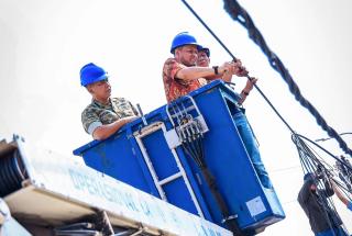 Pemko Pekanbaru Tertibkan Kabel Semrawut, Empat Ruas Jalan Jadi Prioritas