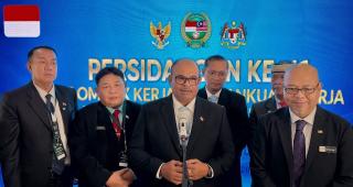 Perjuangkan Perlindungan Pekerja Migran, Wabup Muzamil Kawal Usulan SBT Meranti-Malaysia