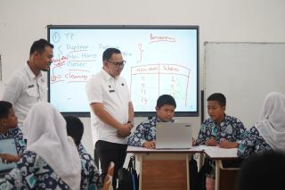 Pemprov Riau Buka Pemilihan Guru dan Kepala Sekolah Berprestasi 2026, Pendaftaran Hingga 5 November